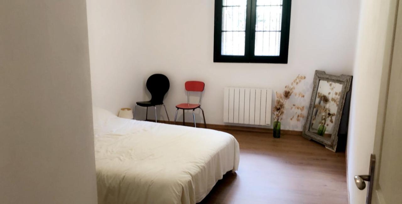 Maison Au Centre D'un Village Typique Hébergement de vacances *